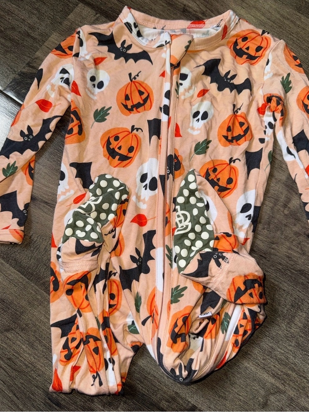 Little Bum Bums OG Halloween Pumpkins Bats Bamboo Footie 6-9M Retired Rebrand - Picture 2 of 9